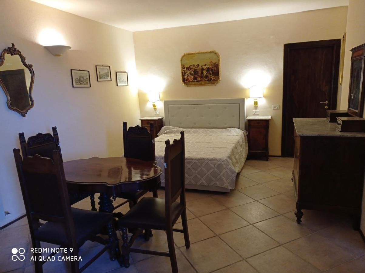 HOTEL TREVI Palazzo Natalini Esterno foto