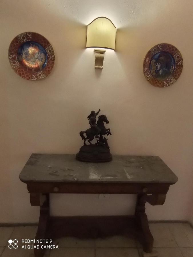 HOTEL TREVI Palazzo Natalini Esterno foto