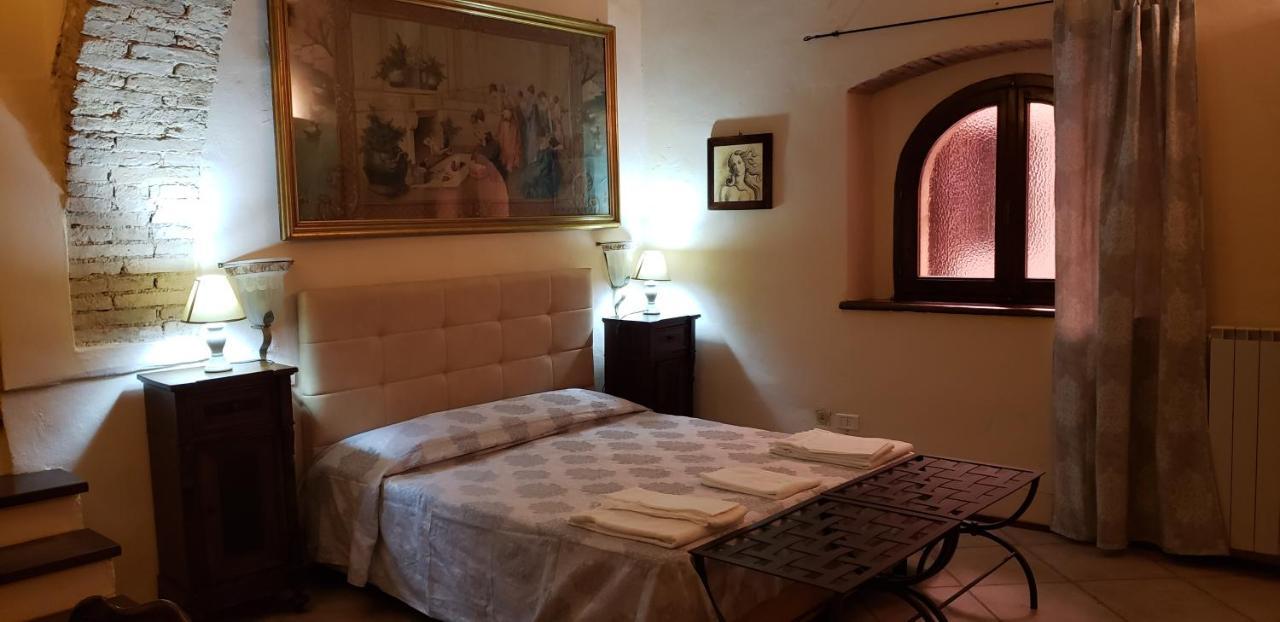 HOTEL TREVI Palazzo Natalini Esterno foto