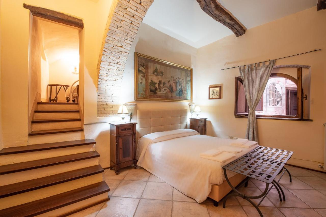 HOTEL TREVI Palazzo Natalini Esterno foto
