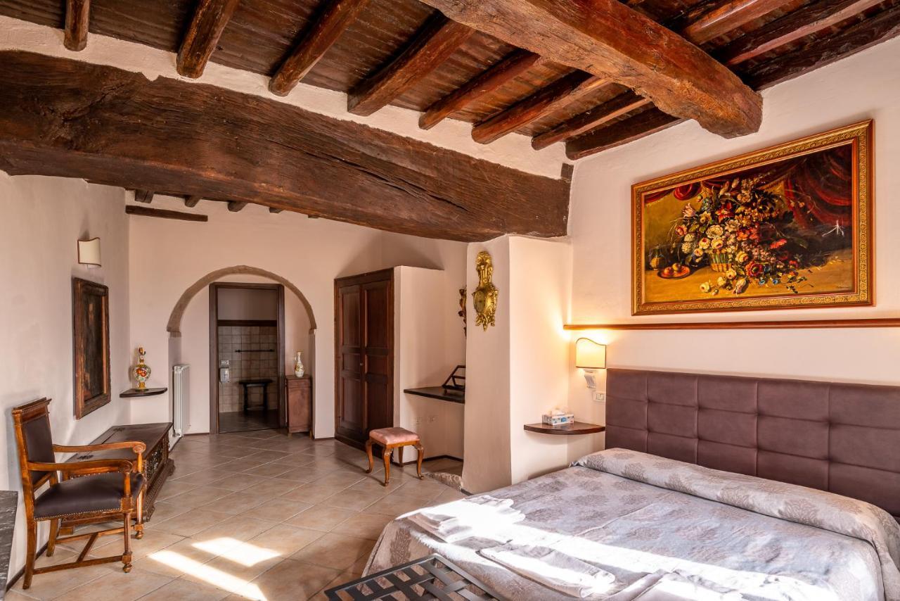 HOTEL TREVI Palazzo Natalini Esterno foto