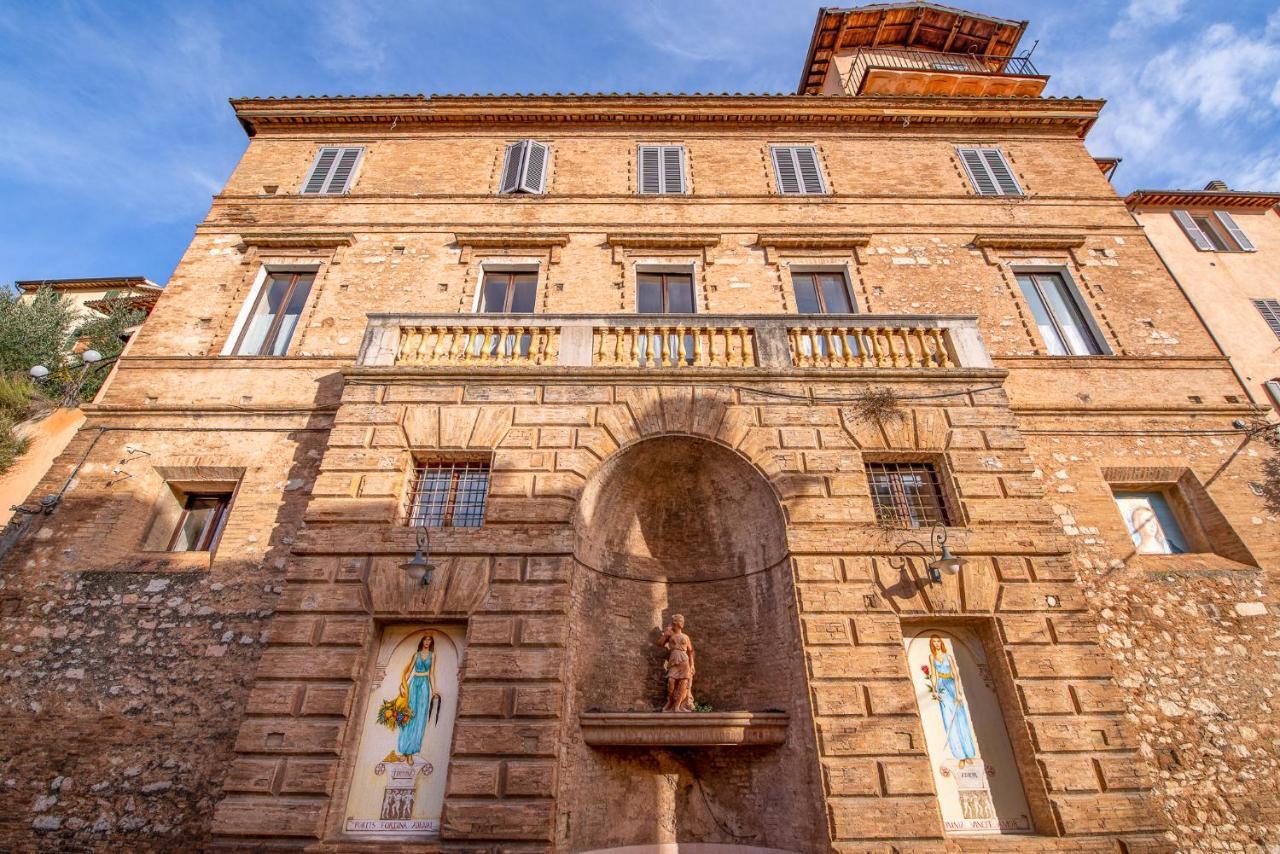 HOTEL TREVI Palazzo Natalini Esterno foto