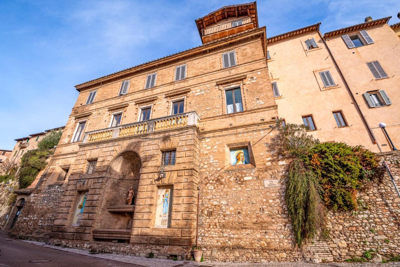 HOTEL TREVI Palazzo Natalini Esterno foto