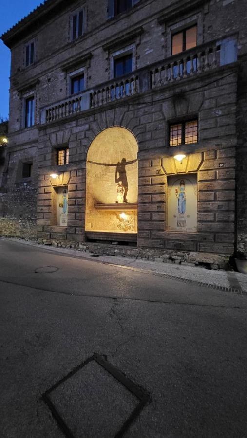HOTEL TREVI Palazzo Natalini Esterno foto
